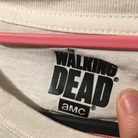 πAMC Walking Dead Tee 113 buy 2 tees for a deal OR FREE* - Picture 4 of 6